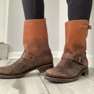 Frye two-colored boots